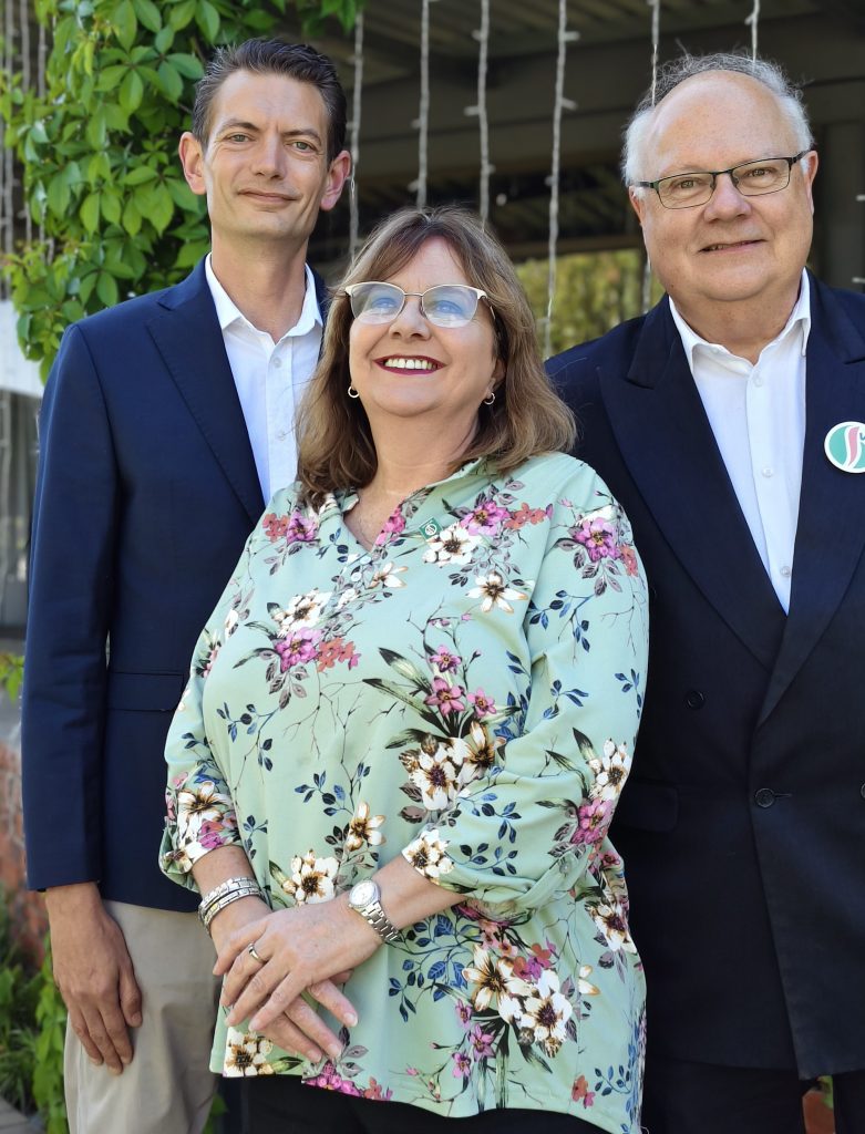 Dr. Corné Mulder (regs) was Vrydag 2 Oktober die spreker 