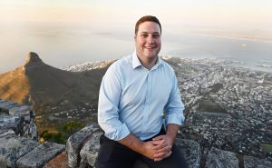 Hill-Lewis moet besluit oor data-sentrums Kaapstad