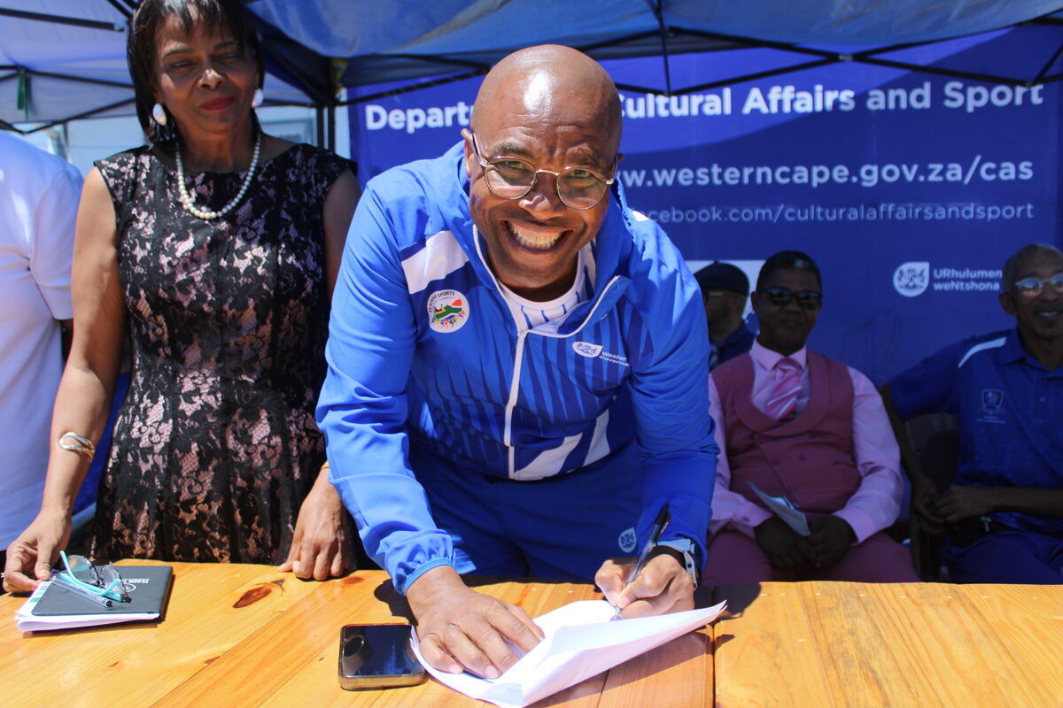 Western Cape government breaks ground on multi-purpose sport court at school in Macassar