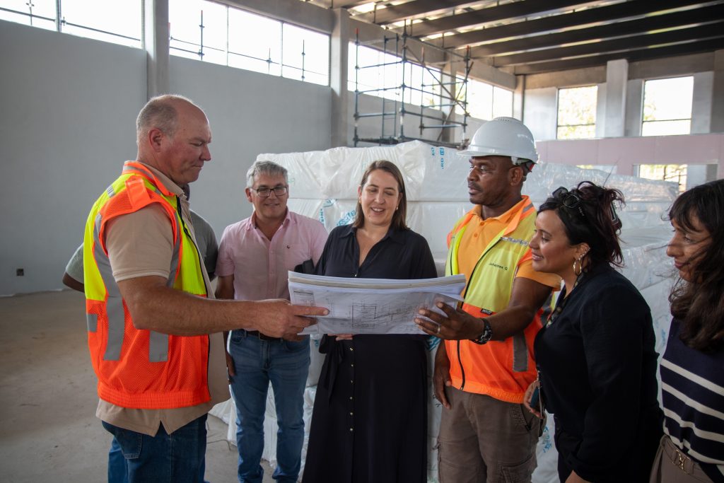 Lwandle library expansion