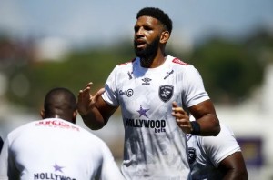 Sharks dedicate dramatic Lyon win to Hyron Andrews