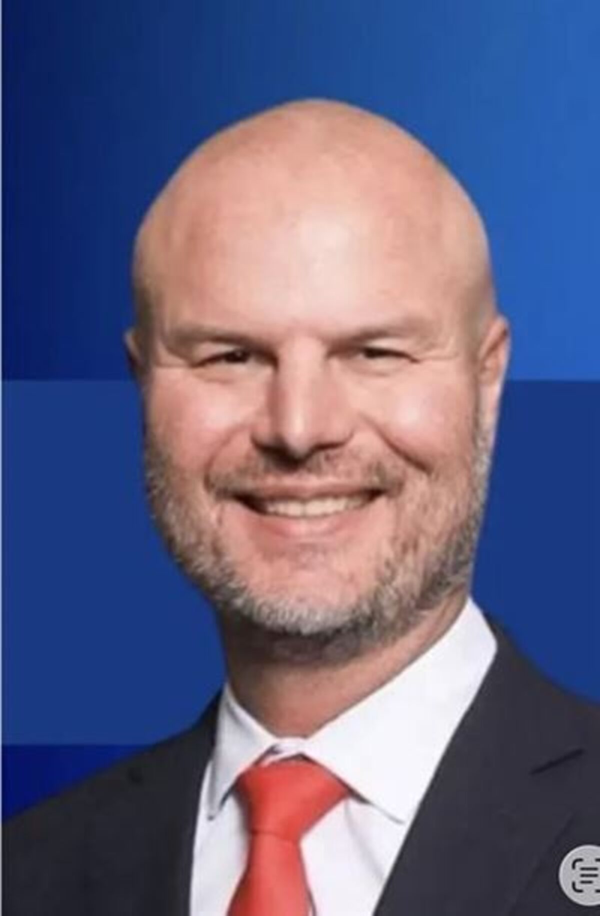 Cell giant invests over R500 million to expand digital inclusion in the Western Cape