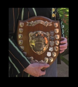 JF-leerder vereer met Wicus Smith-wisseltrofee
