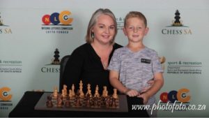 Oud-Nellie-netbalspeelsters presteer by Maties en Pukke