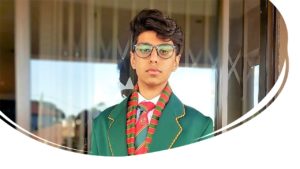 Glenwood High School learner awarded honours for Acagemics