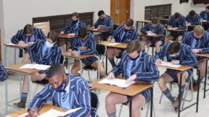 Hoër Jongenskool Paarl se matrieks begin eind-eksamen