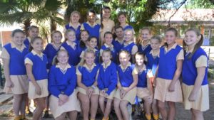 Laerskool CR Swart groet Graad 7’s