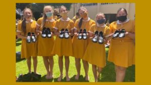 Hoër Meisieskool Oranje se Gr 11’s skoenloos