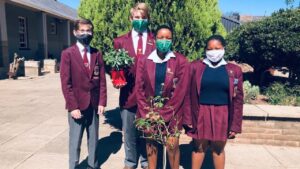 Hoërskool Aliwal-Noord se juffrou Zizi tree af