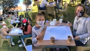 St Andrew’s School for Girls ‘Moms and daughters Painting Day’