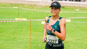 Hoër Meisieskool Oranje atlete skitter in Egipte